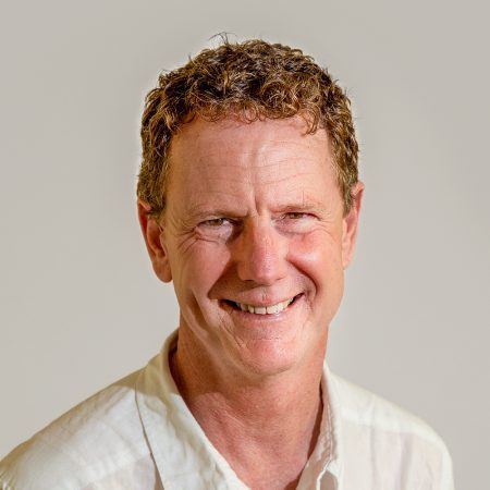 Picture of Rev gorden wild web in the page eLM Contacts
